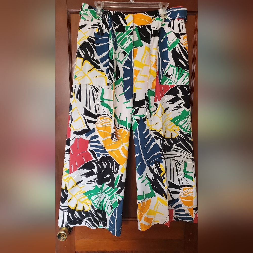 NY&CO Tropical Print High Waist Cropped Pants